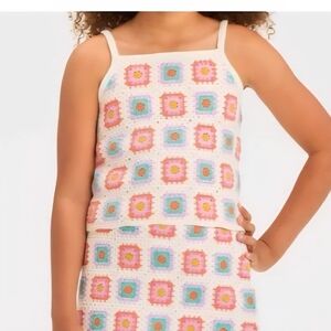 EUC Art Class Pink and Orange Geometric Camisole